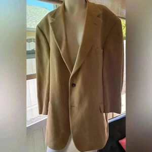 Men’s Gianfranco Ruffin 100% camelhair, suit, jacket; Quiet luxury, Ivy League